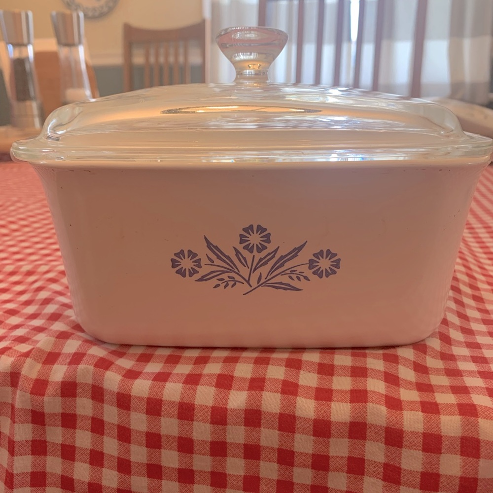 Vintage 7x5 Corningware Dish with Lid